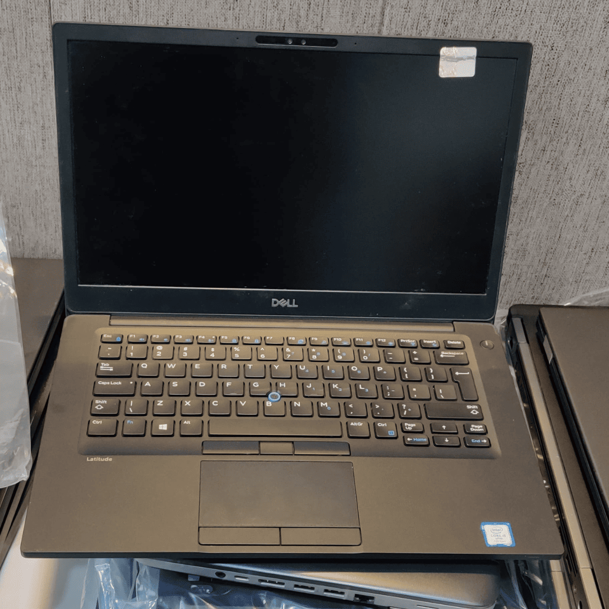 Dell Latitude 7490 Core i7 8th Generation Used Laptops